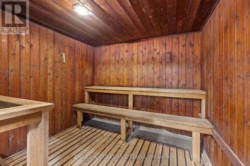 2001 - 665 Bathgate Drive, Ottawa, ON - Indoor Photo Showing Other Room