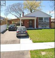 954 MIDLAND AVENUE  Toronto, ON M1K 4G3