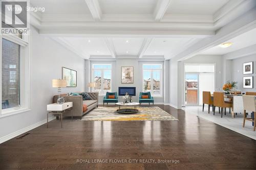 43 Boathouse Road, Brampton, ON - Indoor Photo Showing Living Room