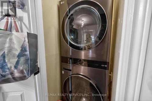 85 Bruce Beer Drive, Brampton, ON - Indoor Photo Showing Laundry Room