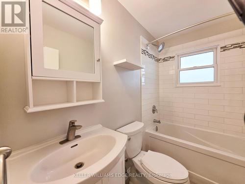 3 - 69 Edinburgh Road, Kitchener, ON - Indoor Photo Showing Bathroom