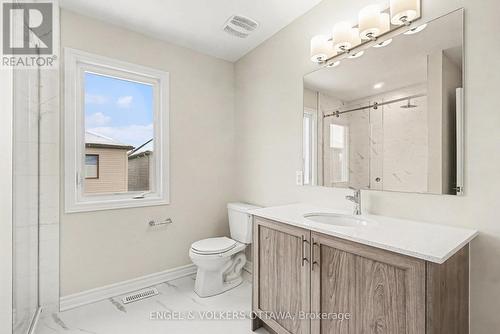 149 Ryan Reynolds Way, Ottawa, ON - Indoor Photo Showing Bathroom