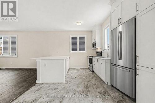 149 Ryan Reynolds Way, Ottawa, ON - Indoor