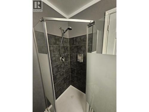 679 Jones Street, Quesnel, BC - Indoor Photo Showing Bathroom