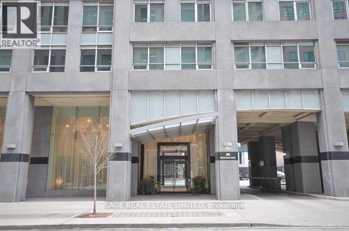 202 - 20 Blue Jays Way, Toronto, ON - Outdoor With Facade