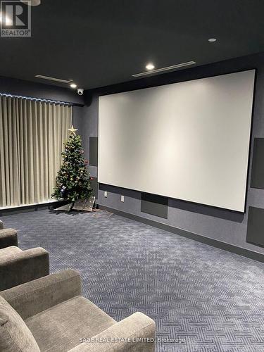 202 - 20 Blue Jays Way, Toronto, ON - Indoor Photo Showing Other Room