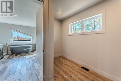 3316 Line 4 N, Oro-Medonte, ON - Indoor Photo Showing Other Room