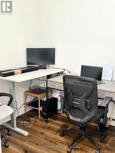 1401 - 80 Absolute Avenue, Mississauga, ON - Indoor Photo Showing Office