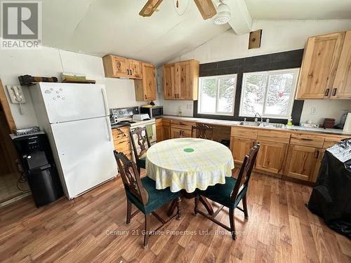 9 Martha Drive, Mckellar, ON - Indoor