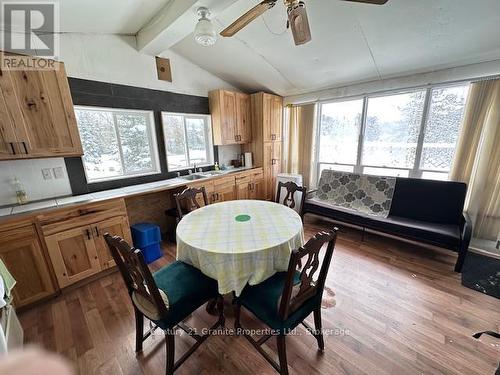 9 Martha Drive, Mckellar, ON - Indoor Photo Showing Dining Room