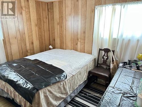 9 Martha Drive, Mckellar, ON - Indoor Photo Showing Bedroom