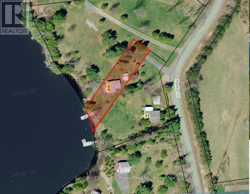 9 Martha Drive, Mckellar, ON - 