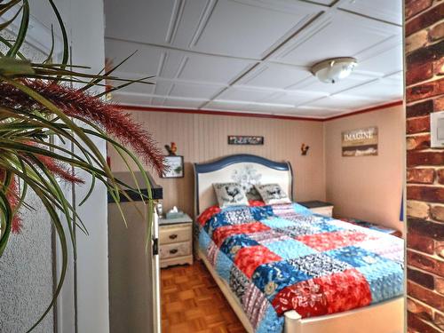Chambre à coucher principale - 348 4E Avenue, Saint-Paul-De-Montminy, QC - Indoor Photo Showing Bedroom