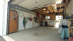 Garage - 