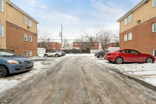 Stationnement - 1168 Rue Notre-Dame-De-Fatima, Laval (Pont-Viau), QC - Outdoor With Exterior