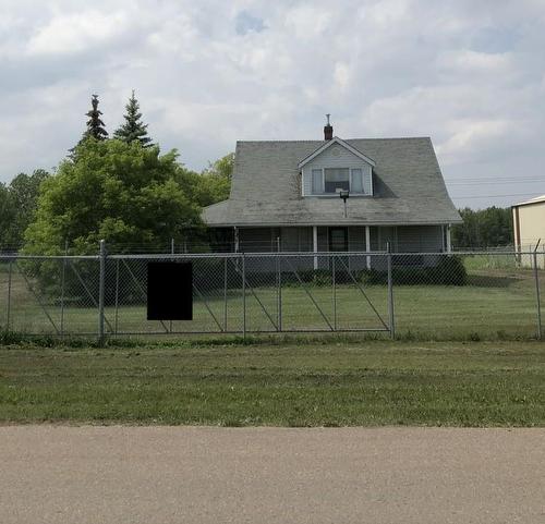 3610 & 3606 50 St Cold Lake, Cold Lake, AB 