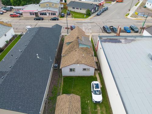 5028 50 Avenue, Lamont, AB 