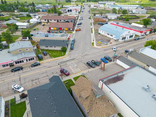 5028 50 Avenue, Lamont, AB 