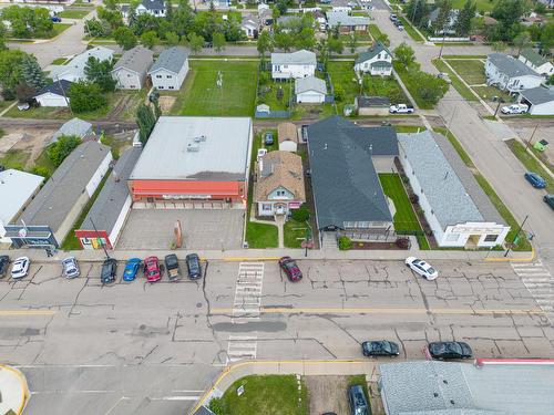 5028 50 Avenue, Lamont, AB 