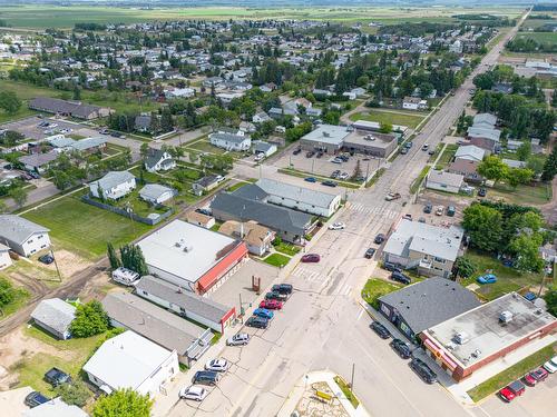 5028 50 Avenue, Lamont, AB 