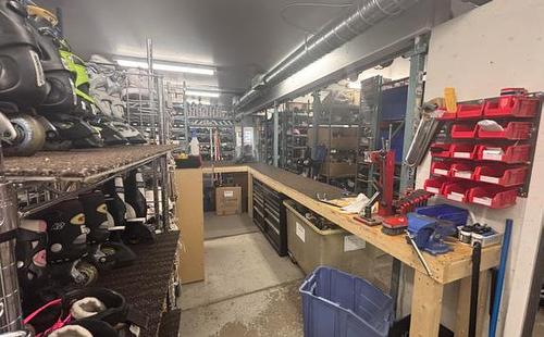 11847  Wayne Gretzky Drive Northwest, Edmonton, AB 