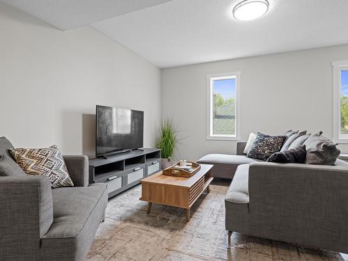 12007  106 Street, Edmonton, AB - Indoor Photo Showing Living Room