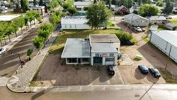 5003  50 Street  Mundare, AB T0B 3H0