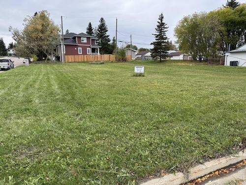 623  10 Street, Cold Lake, AB 