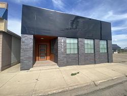 4918  50 Avenue  Vegreville, AB T9C 1R2