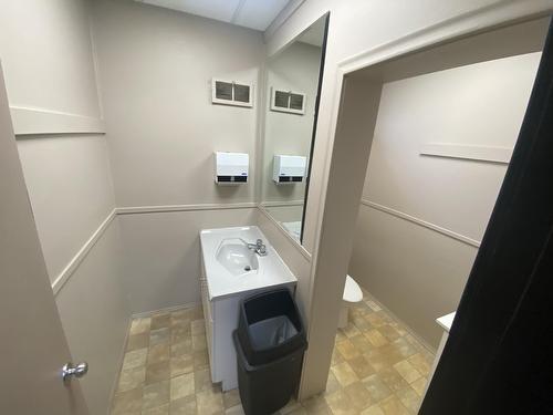 4918  50 Avenue, Vegreville, AB 