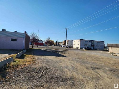 5212  52 Avenue, Drayton Valley, AB 