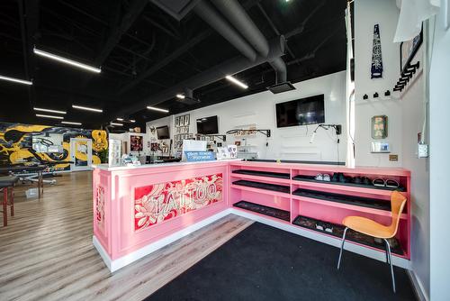 6958  76 Avenue, Edmonton, AB 