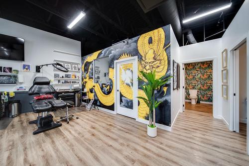 6958  76 Avenue, Edmonton, AB 