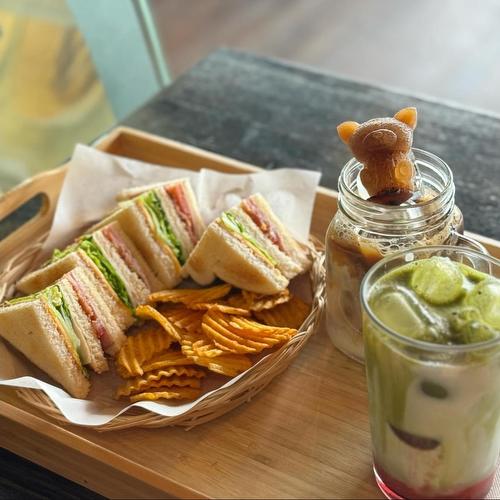 8278  175 St Nw, Edmonton, AB 