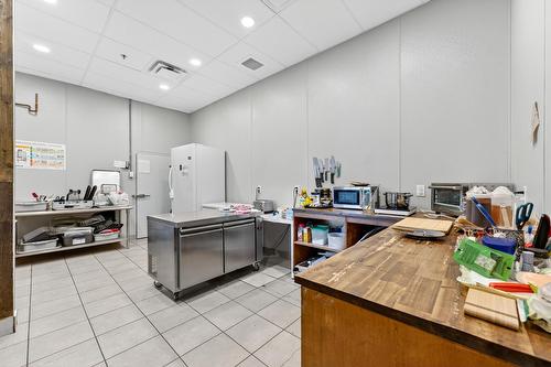 8278  175 St Nw, Edmonton, AB 