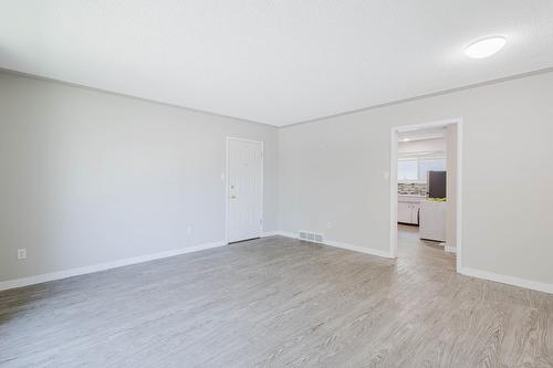 8504  98 Street, Edmonton, AB - Indoor Photo Showing Other Room