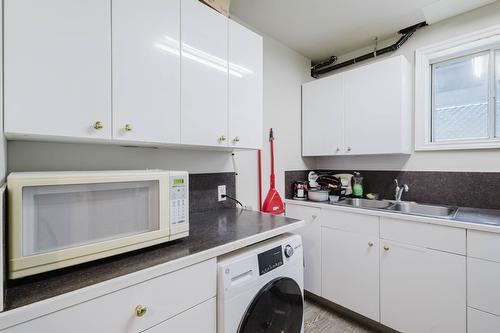 8504  98 Street, Edmonton, AB - Indoor Photo Showing Laundry Room