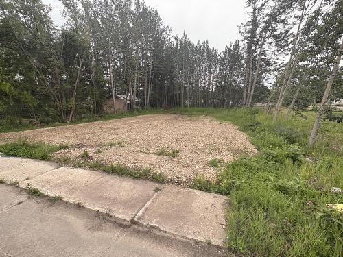 5121  50 Avenue, Entwistle, AB 