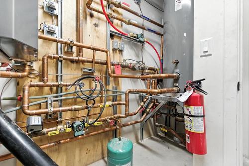 9517  103 Ave Nw, Edmonton, AB - Indoor