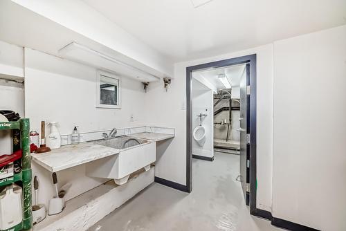 10732  96 Street, Edmonton, AB - Indoor