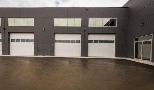 13005  93 Avenue, Edmonton, AB 