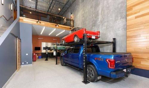 13005  93 Avenue, Edmonton, AB 