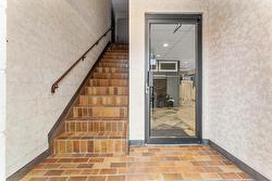 10041  81 Ave NW  Edmonton, AB T6E 1W7