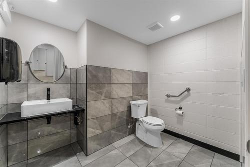 10041  81 Ave Nw, Edmonton, AB 