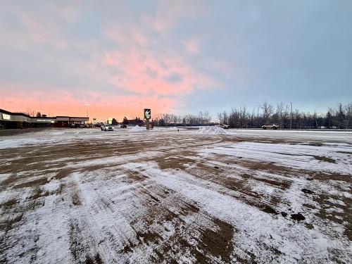 5602  50 Ave, St. Paul, AB 