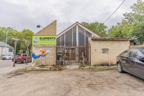 9865  85 Avenue, Edmonton, AB 