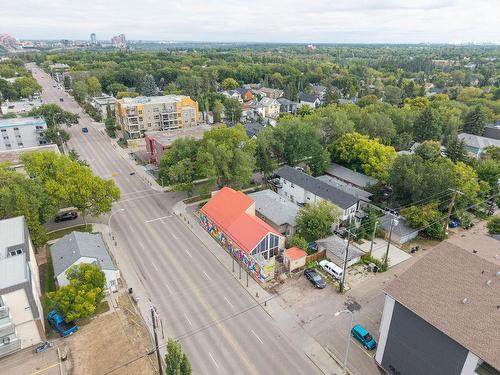 9865  85 Avenue, Edmonton, AB 