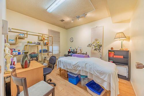 9865  85 Avenue, Edmonton, AB 