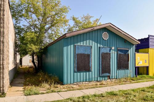 5010  50 Avenue, Lamont, AB 