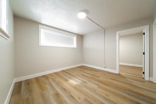 6418  132 Avenue, Edmonton, AB - Indoor Photo Showing Other Room